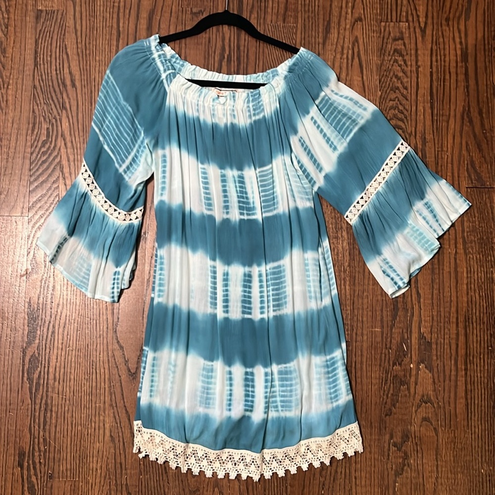Flying Tomato boutique dress